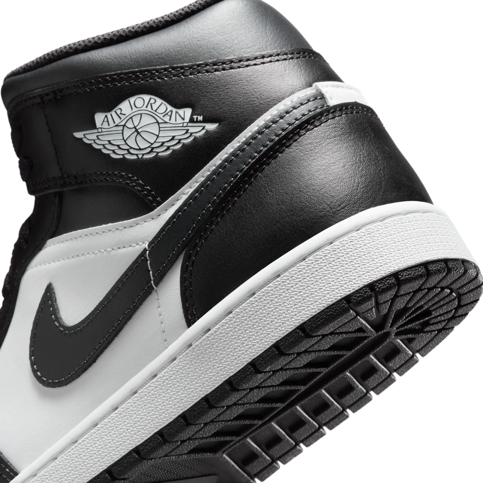 Air Jordan 1 Mens Mid Shoes