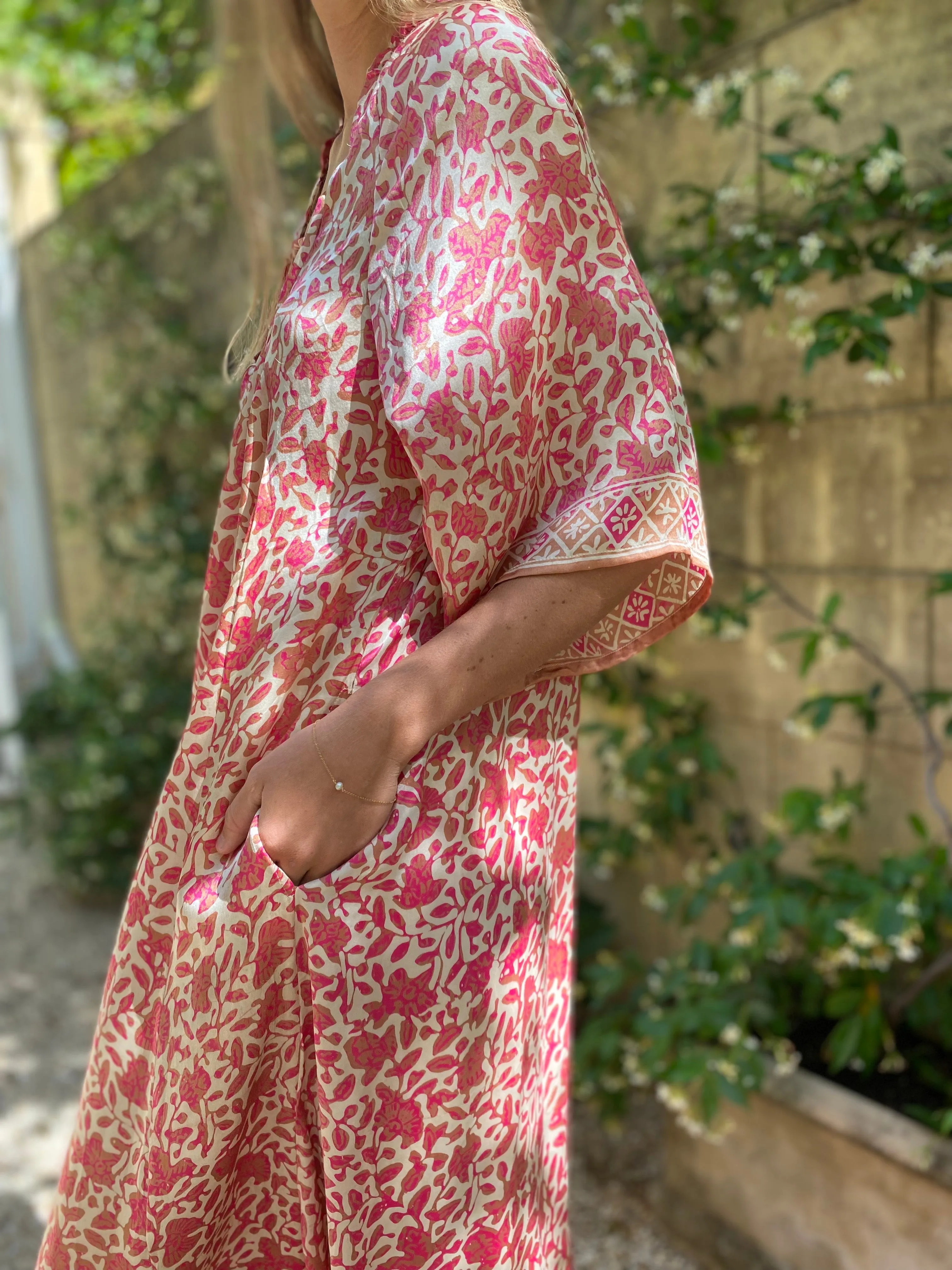Azrou Silk Dress - Pink- short sleeve.