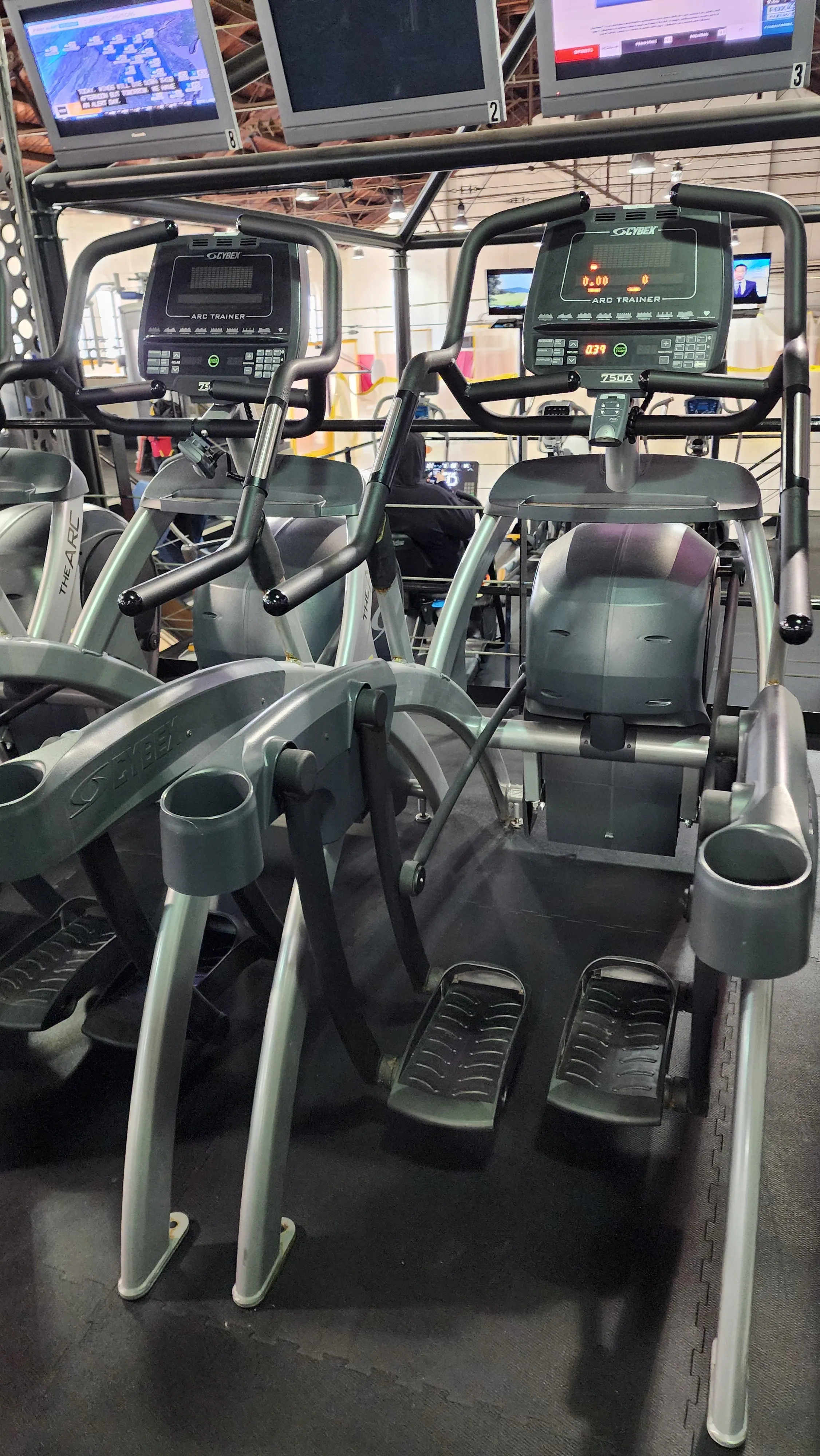 Cybex 750A Lower Body Arc Trainer