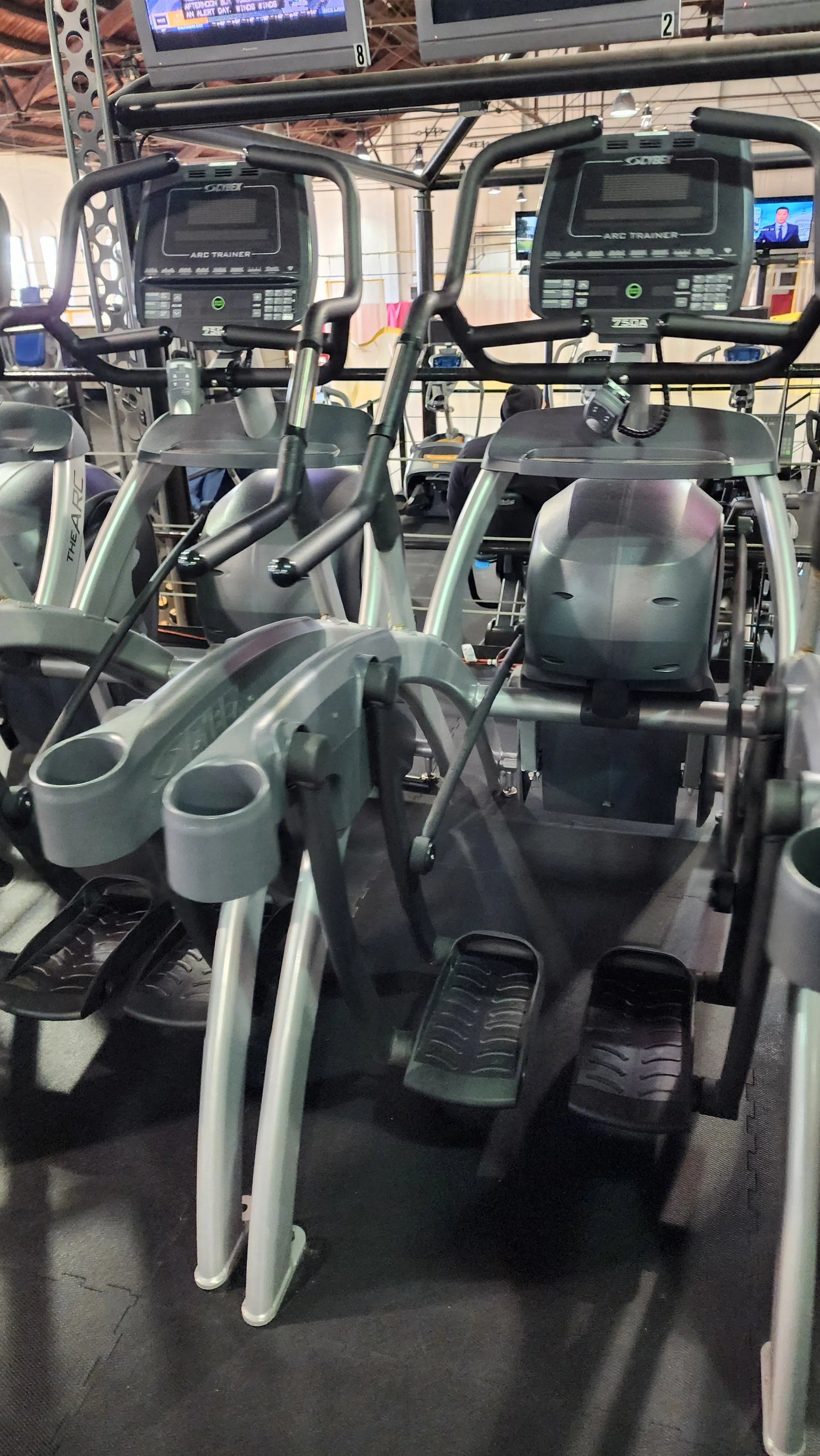 Cybex 750A Lower Body Arc Trainer