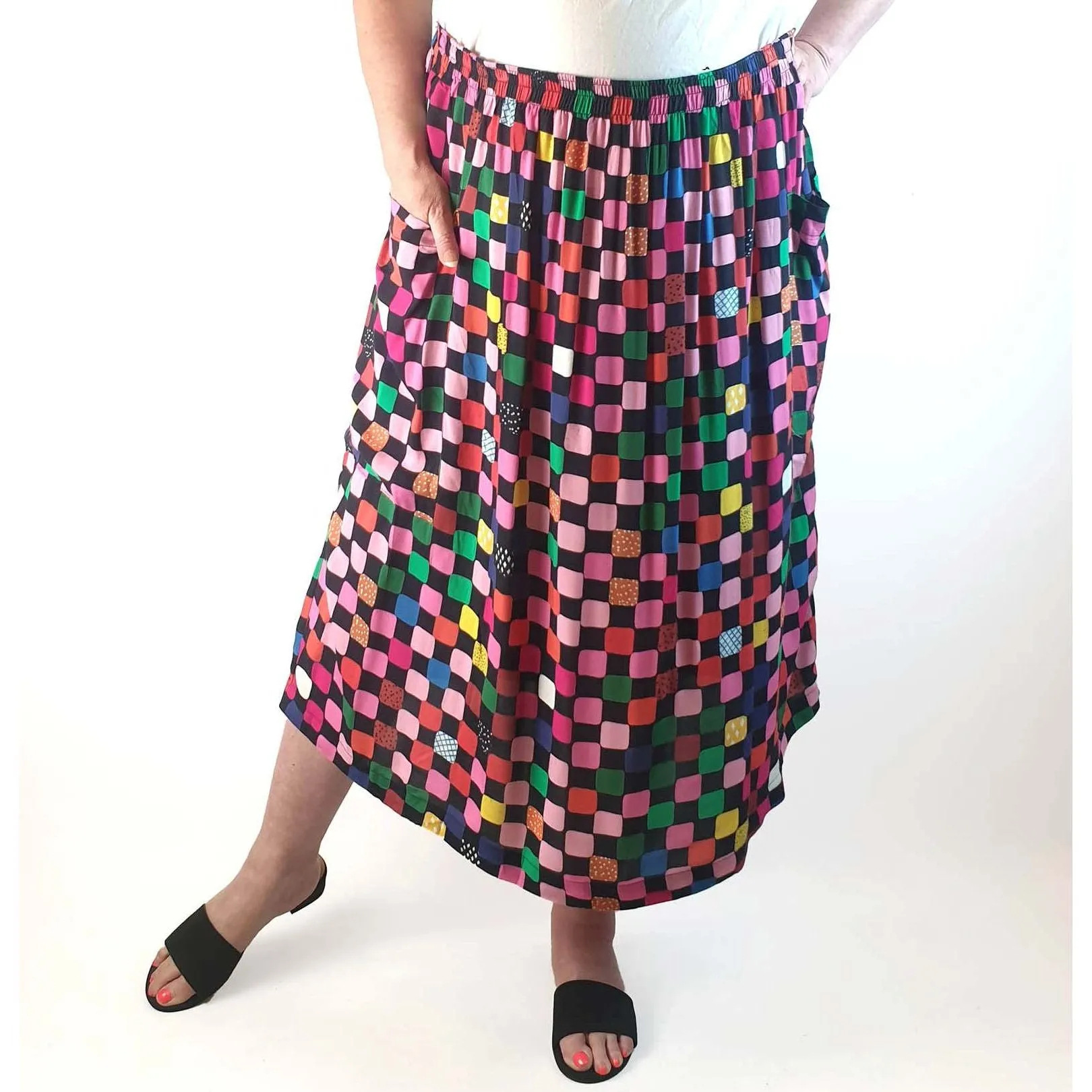 Doops colourful skirt size 2XL