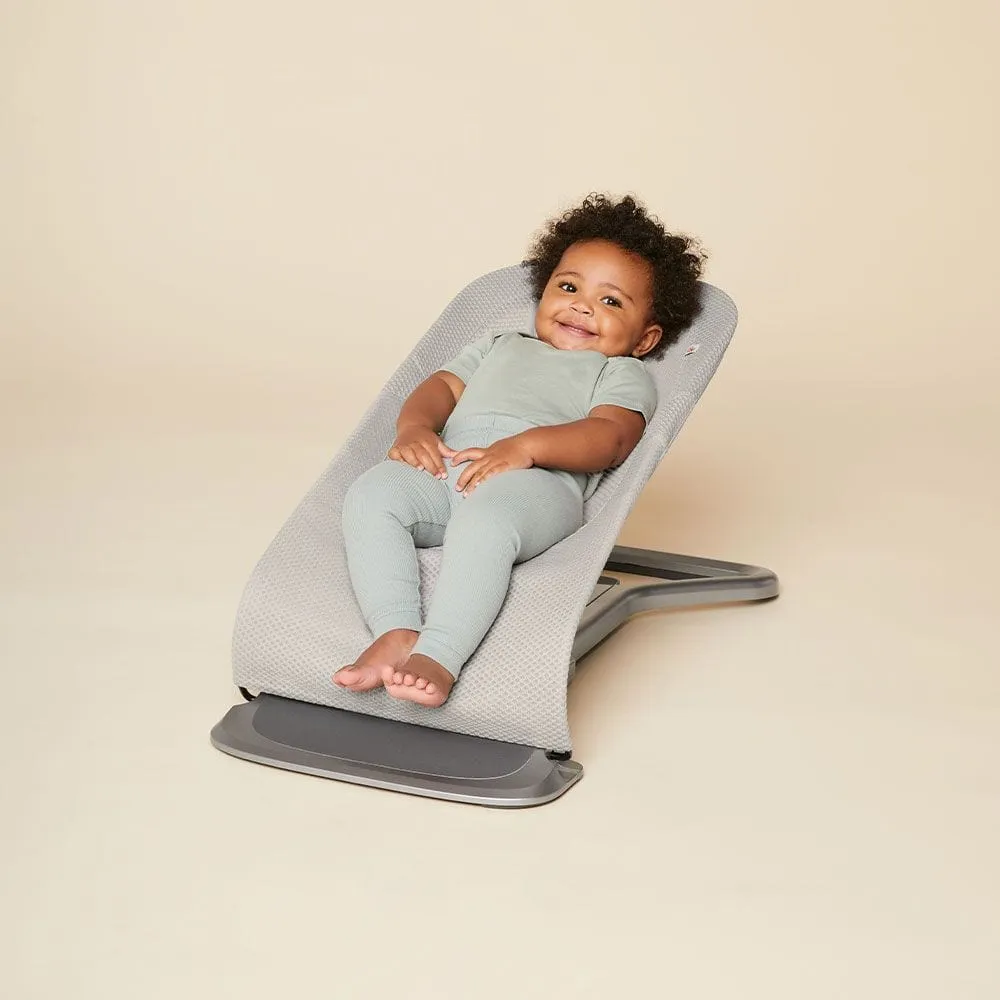 ErgoBaby Evolve Mesh Bouncer in Light Grey