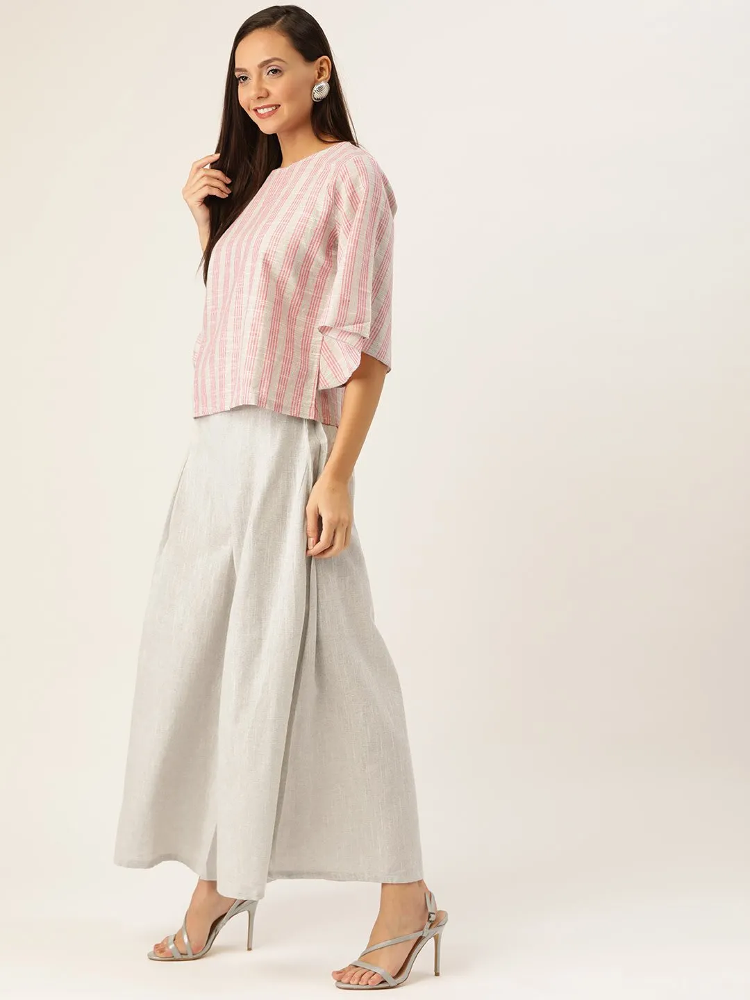 GREY AND PINK HANDLOOM TOP BOTTOM SET