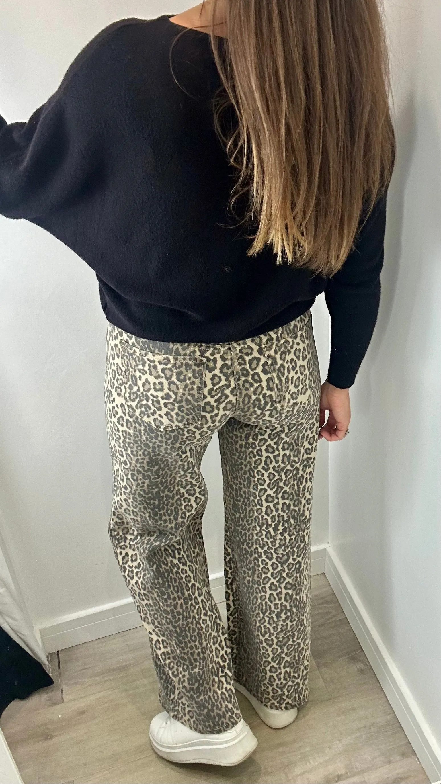LEOPARD PRINT DAD FIT JEAN