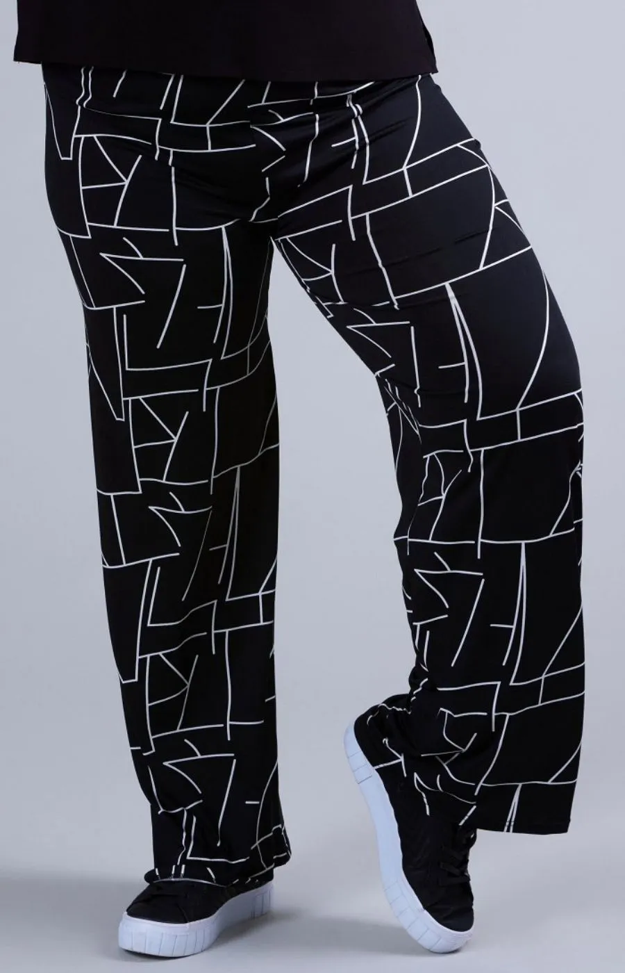 Magna Printed Wide Leg Trousers