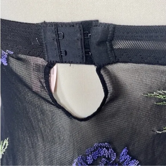 New Victoria’s Secret Babydoll Nighty Black Purple Flowers Sheer Sexy Lingerie