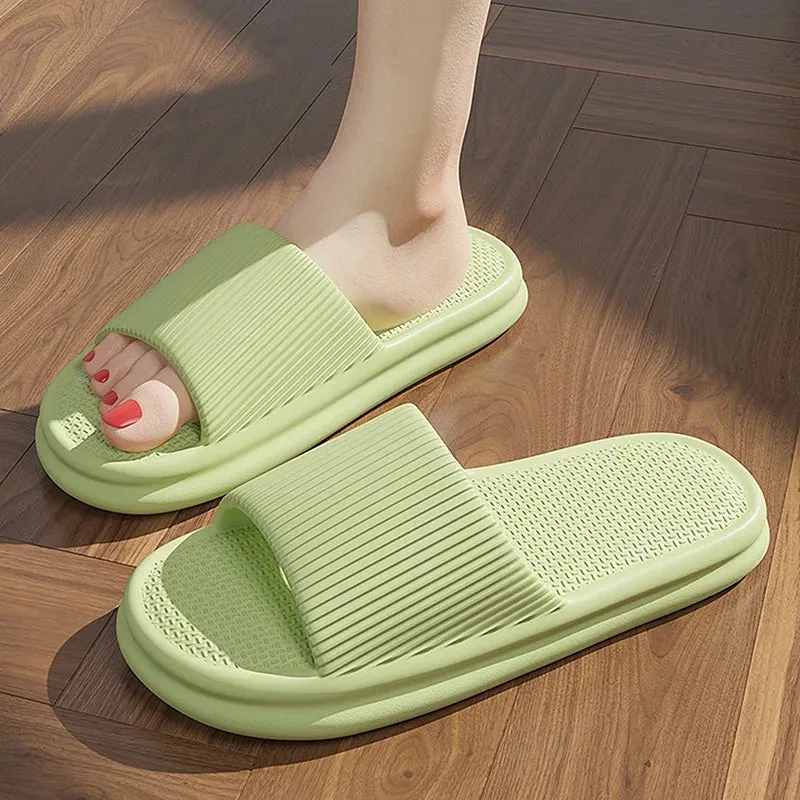 New Women Slipper Cloud Slippers For Men Flip Flops Beach Sandals Bathroom Non-Slip Slides Men Women Slippers Indoor House Shoes