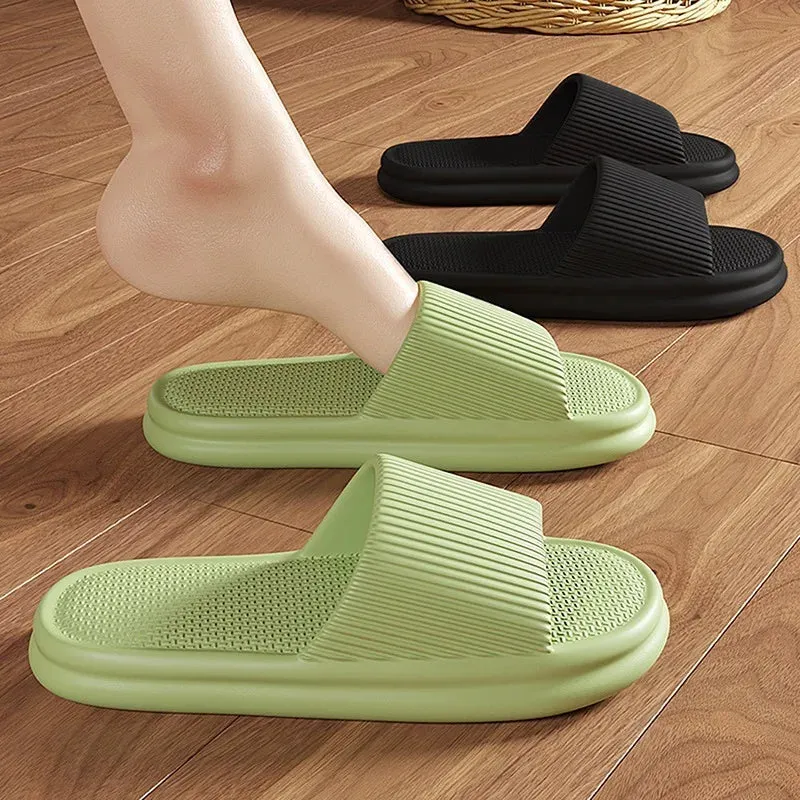 New Women Slipper Cloud Slippers For Men Flip Flops Beach Sandals Bathroom Non-Slip Slides Men Women Slippers Indoor House Shoes