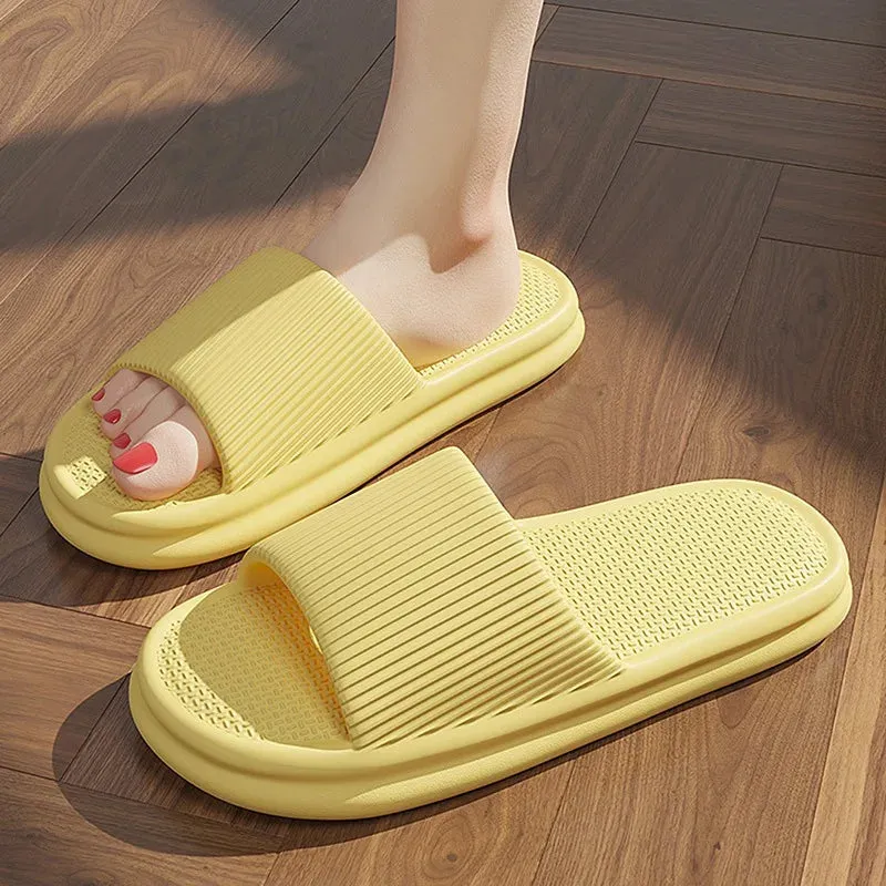 New Women Slipper Cloud Slippers For Men Flip Flops Beach Sandals Bathroom Non-Slip Slides Men Women Slippers Indoor House Shoes