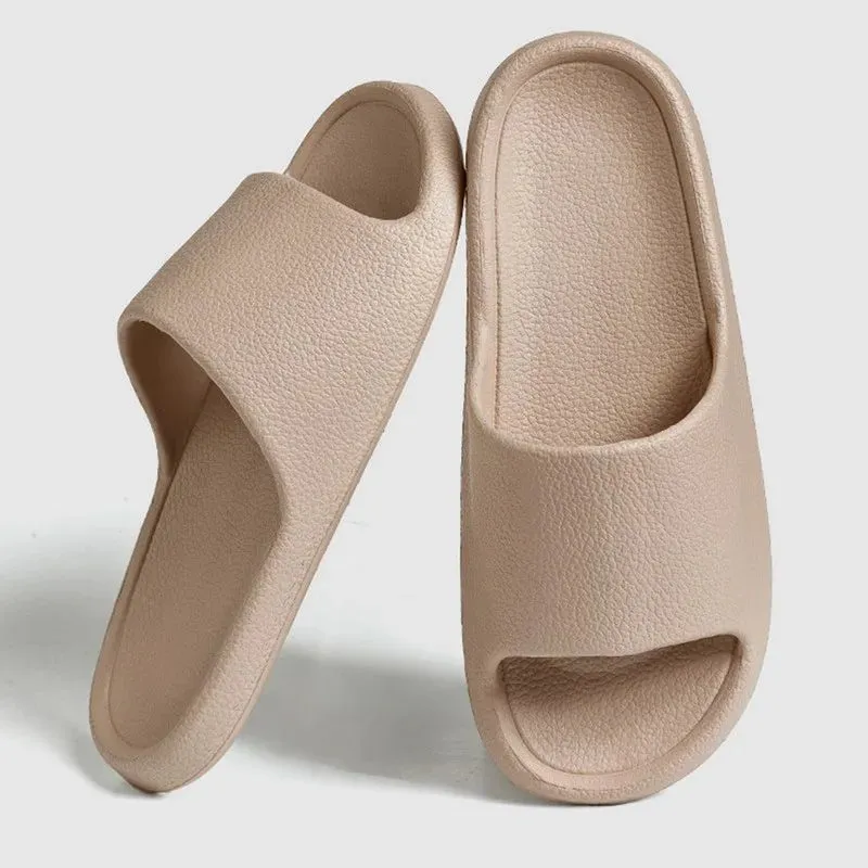 New Women Slipper Cloud Slippers For Men Flip Flops Beach Sandals Bathroom Non-Slip Slides Men Women Slippers Indoor House Shoes