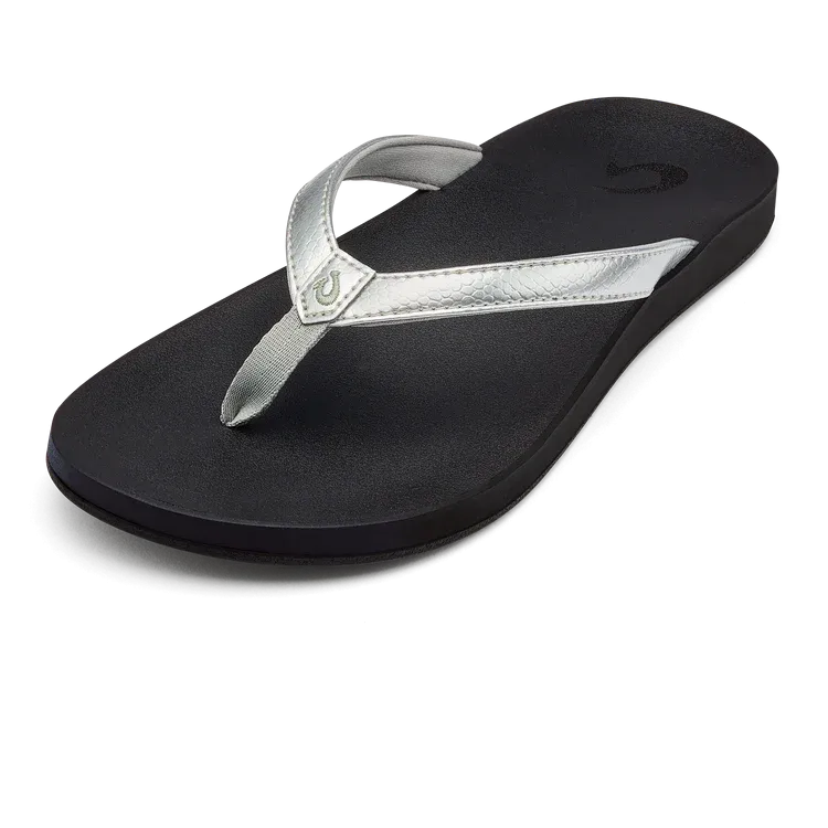 Olukai Women's Puawe Sandal - Silver/Black