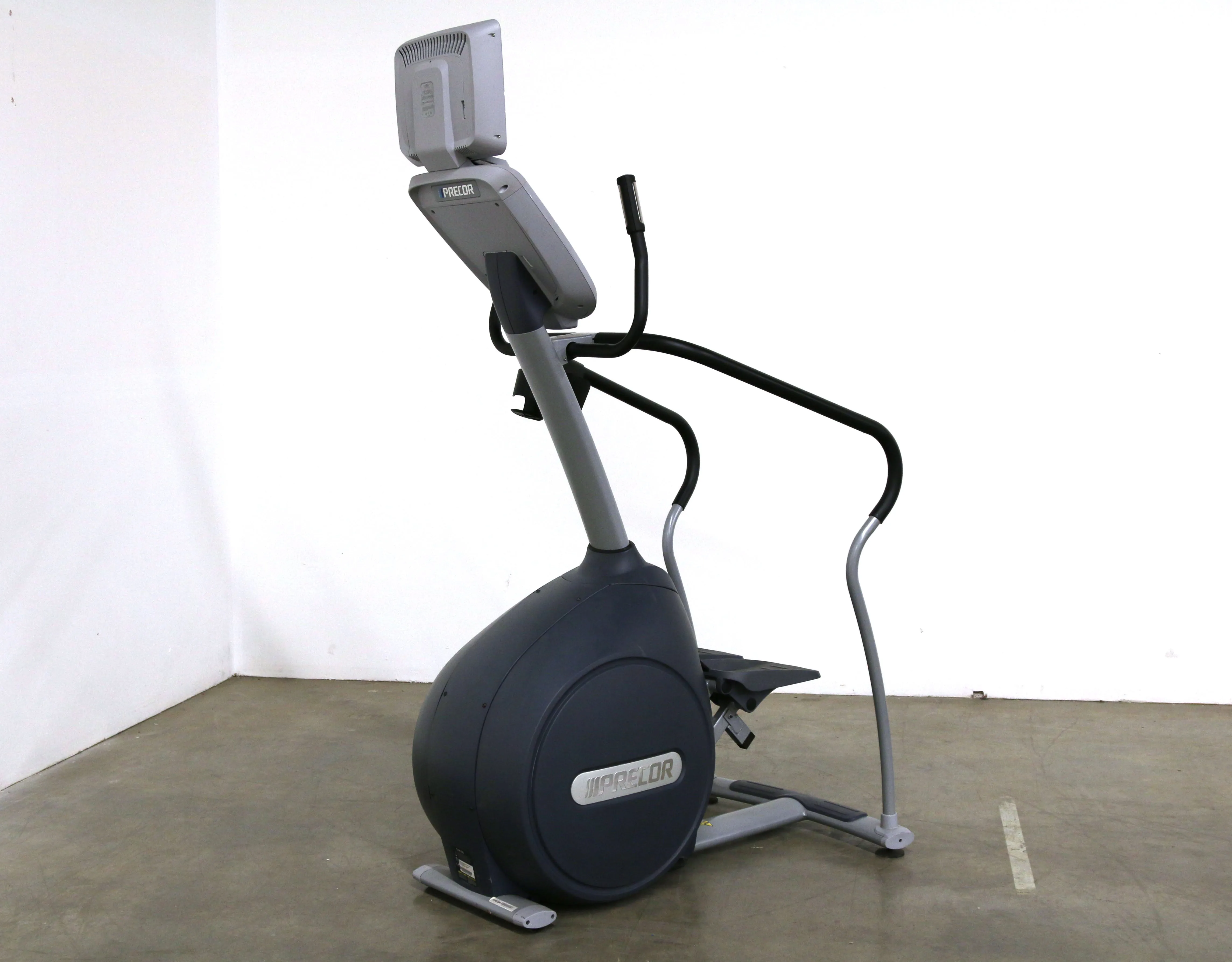 Precor Experience Series Stepper - CLM 835 Climber