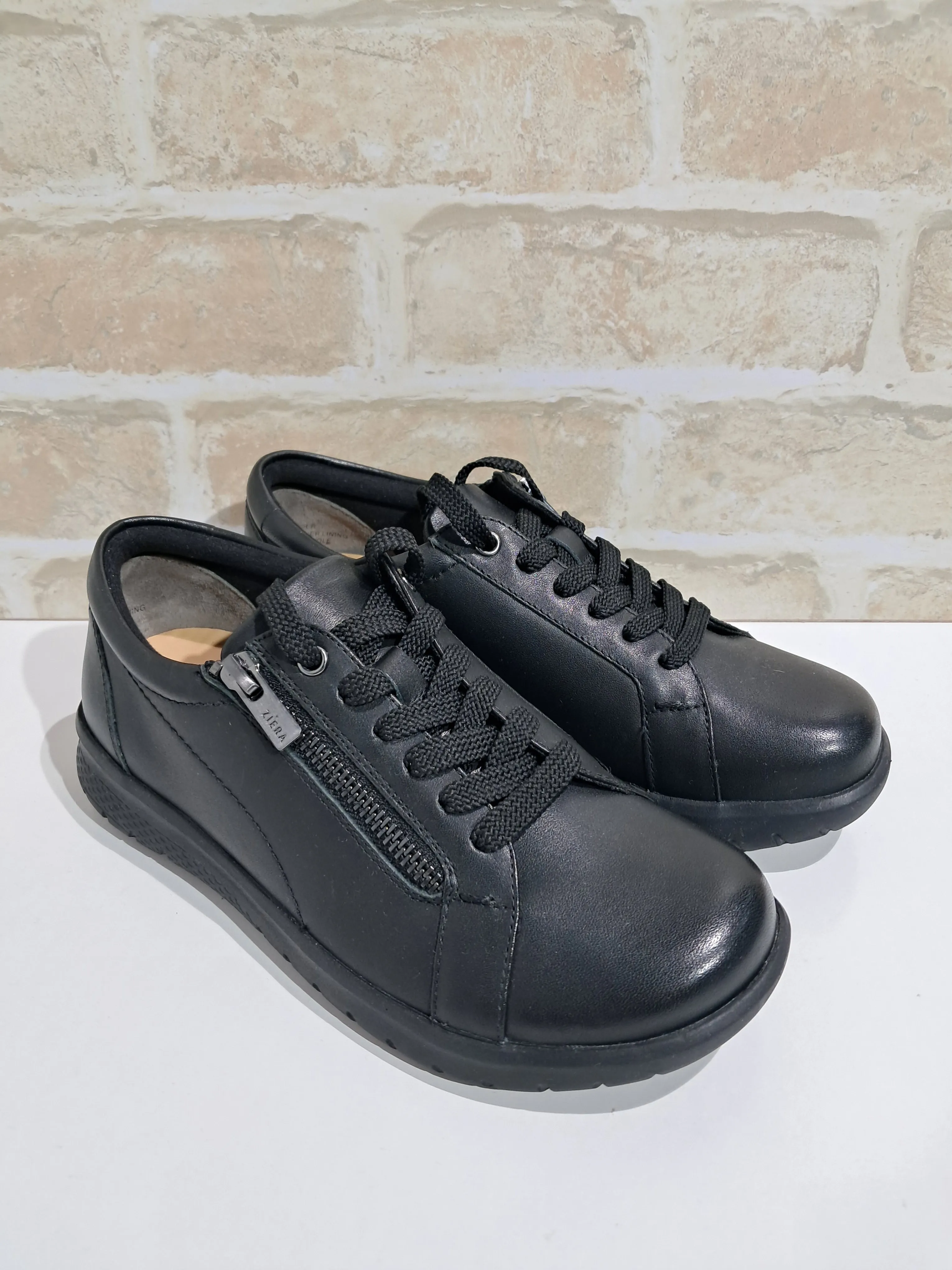 Solar Black Leather by Ziera