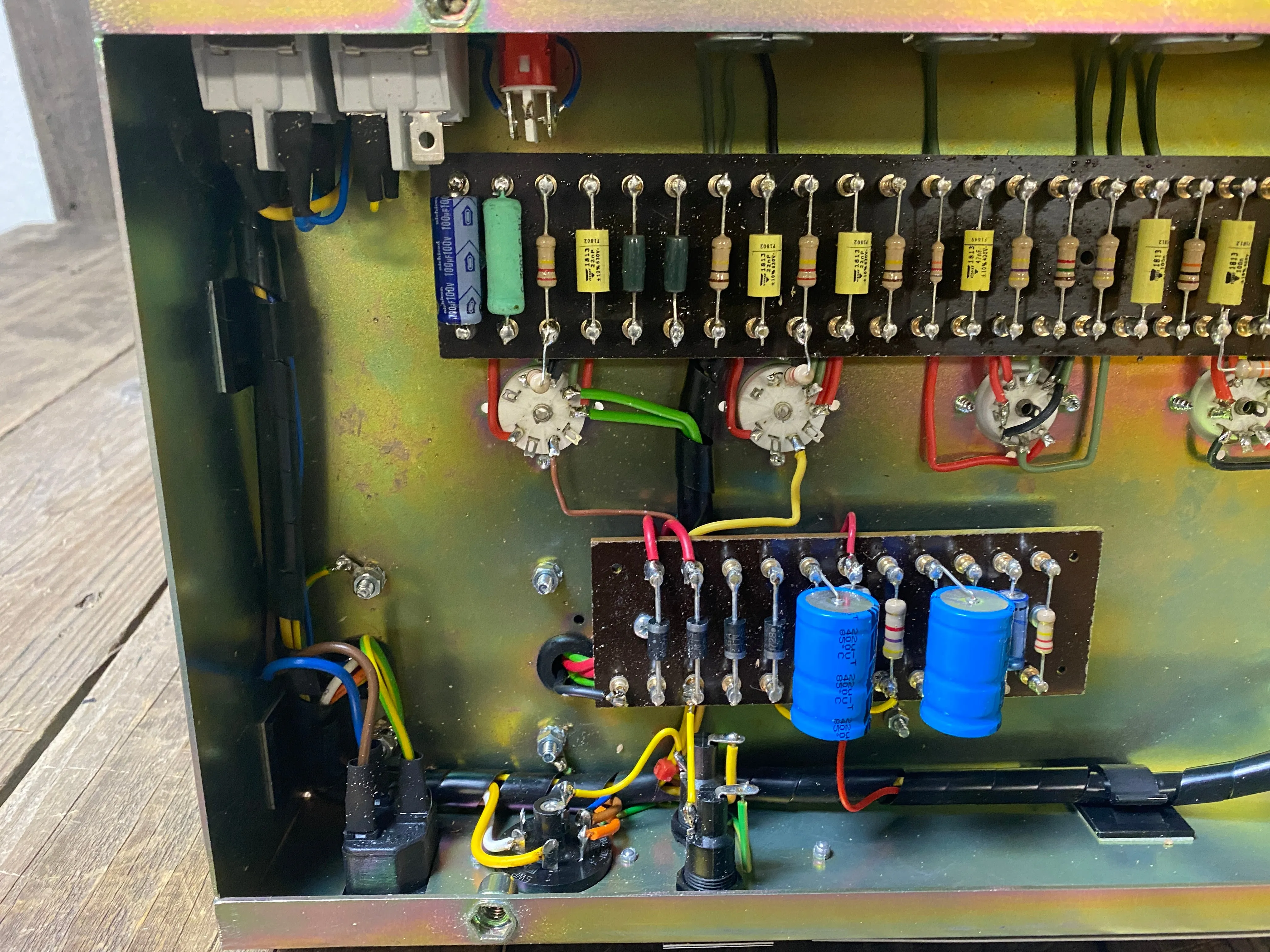 SOLD - Hiwatt Custom 20 SA20112 hand wired tube guitar amp