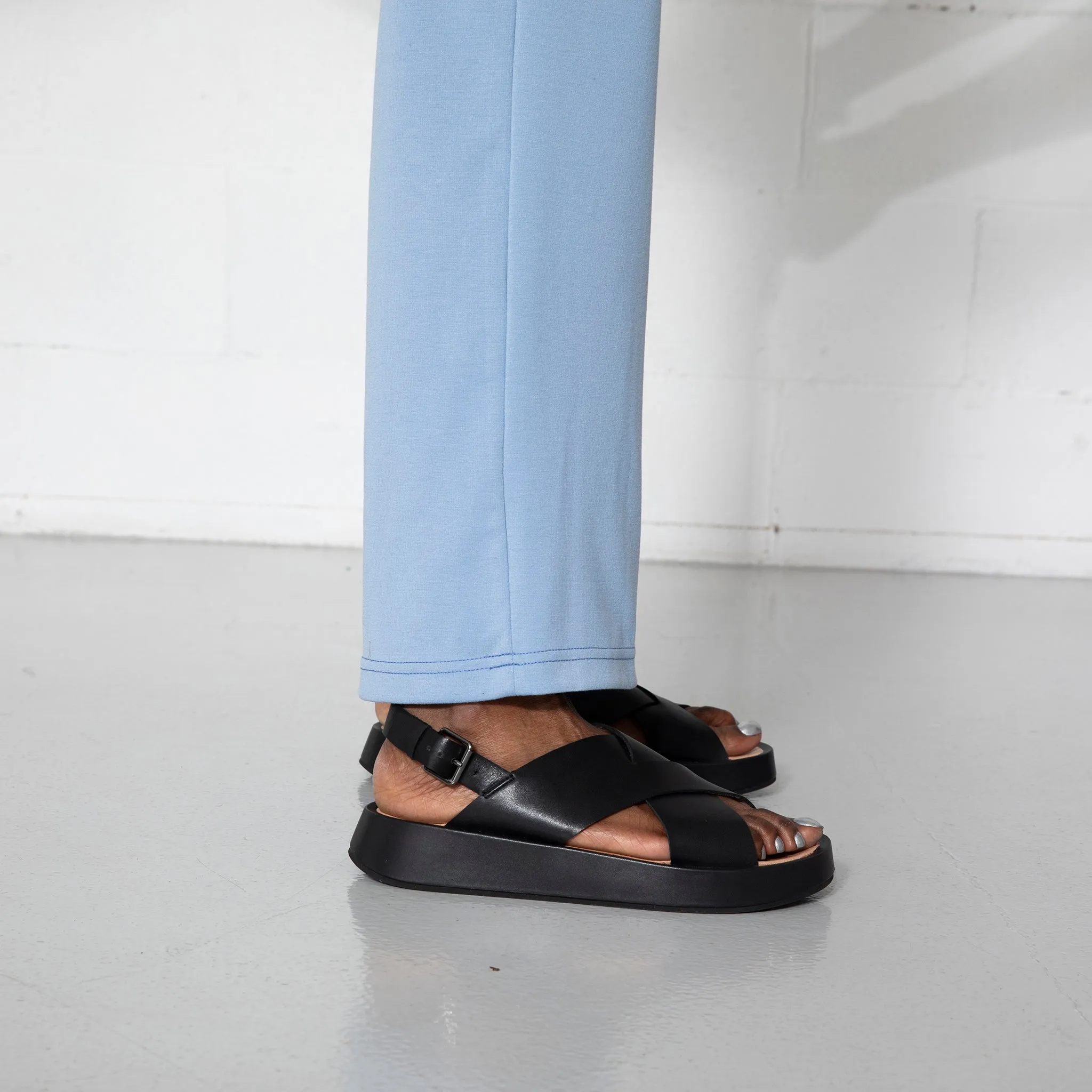 The Willow Straight Pant - Periwinkle
