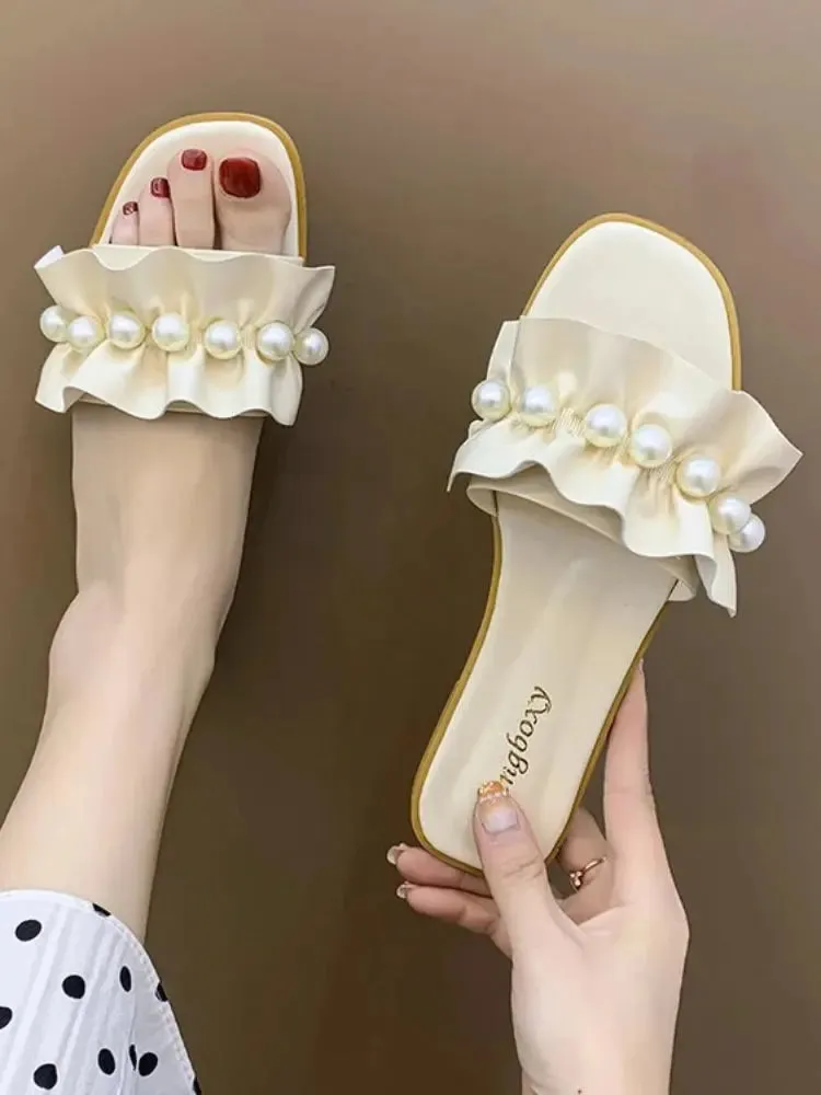 Women Slides Faux Pearl Décor Ruffle Trim Sandals Open Toe Wear-resistant Flat Slippers Summer Semi Formal Sandals Women Shoes