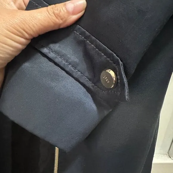🤩Women Trench Coat Jones New York Sz M Mid Length Navy Belt Vent Full Zip Satin
